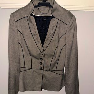Brownish gray blazer suit jacket